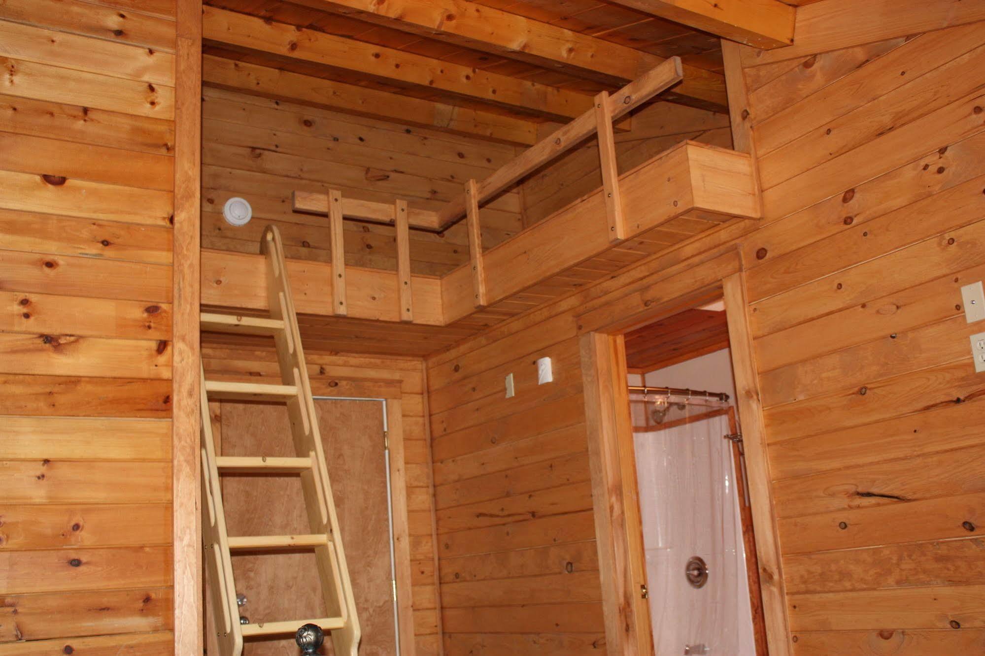 Lake Parlin Lodge & Cabins West Forks Екстериор снимка